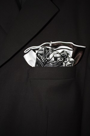 Round-Hanky-Blk-Wht-Half-Half-14297
