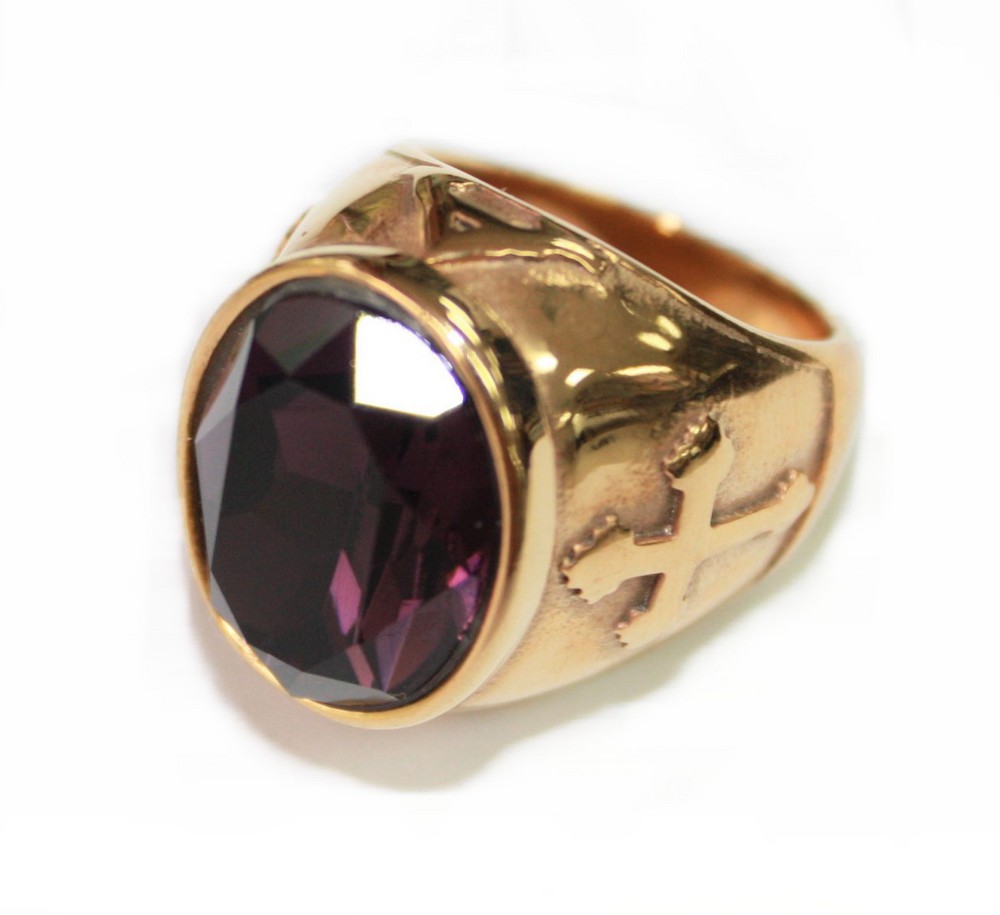 Clergyring-5-Gold-Purple-Stone