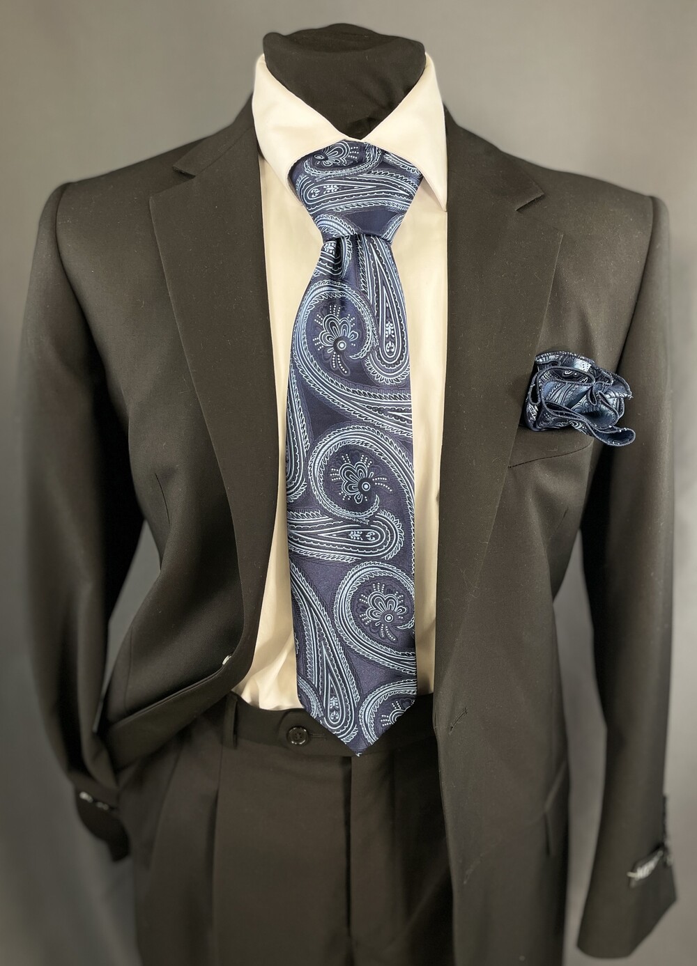 Tie-Fat-Knot-240805