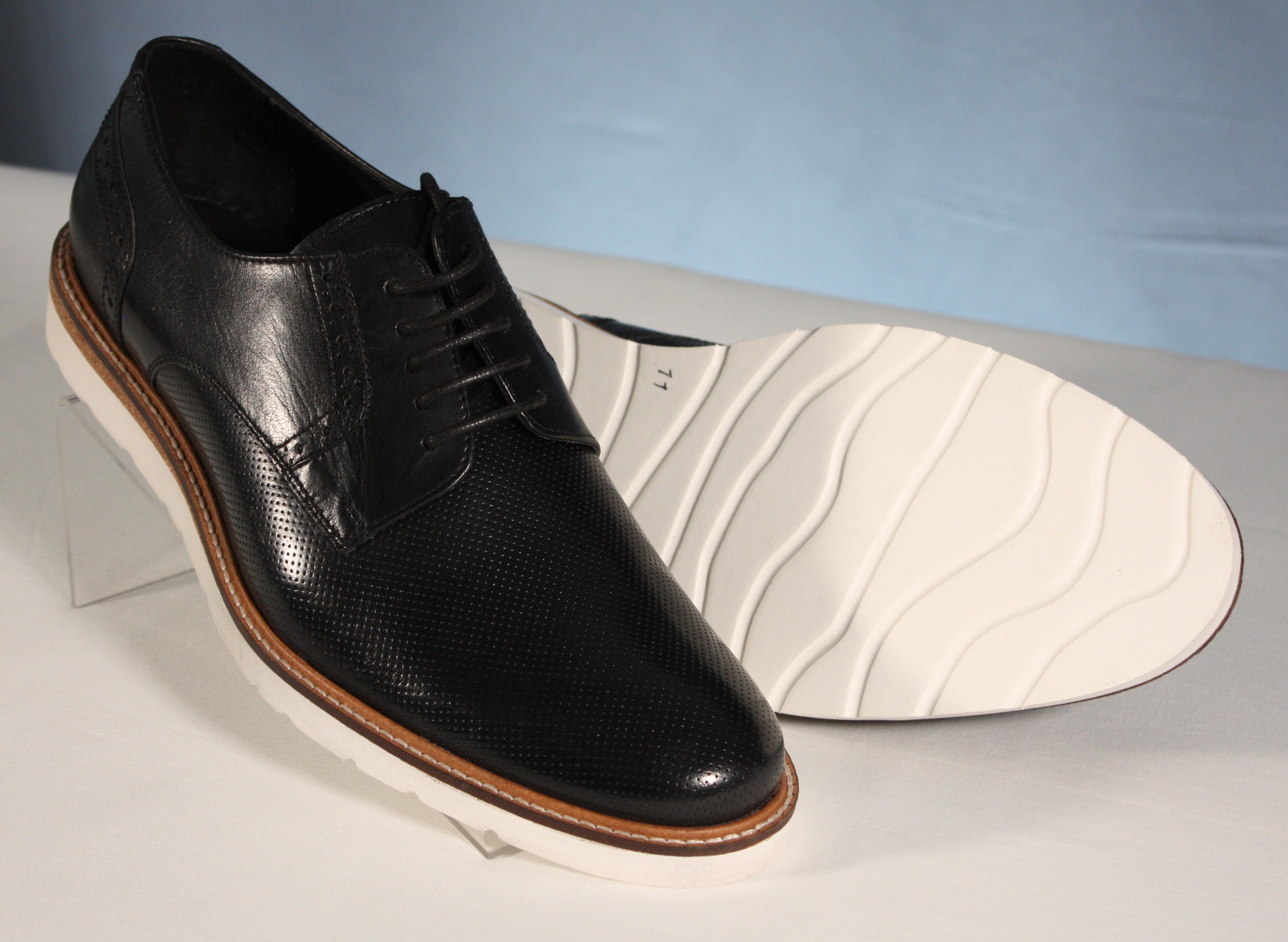 Cl933Blk2